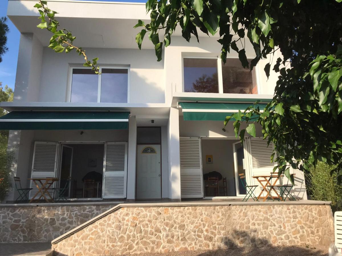 Apartments Mare More Brodarica  Exterior foto